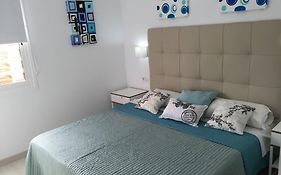 Delicious Los Cristianos,2Bdr 2Bathr Beachclose